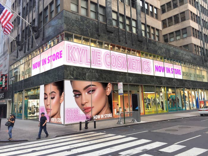 kylie cosmetics virtual pop up store